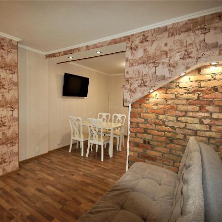 Ludvika Elegance Apartment لييبايا المظهر الخارجي الصورة