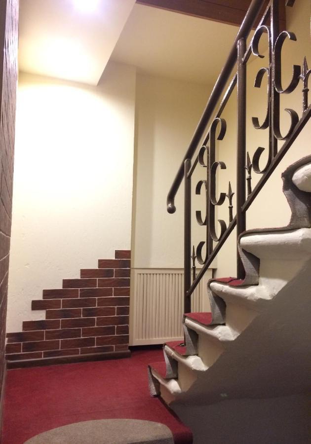 Ludvika Elegance Apartment لييبايا المظهر الخارجي الصورة