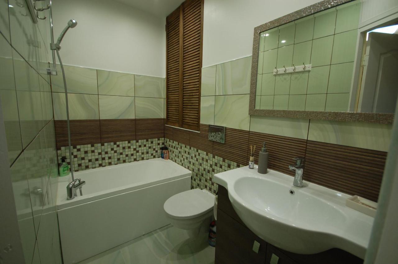 Ludvika Elegance Apartment لييبايا المظهر الخارجي الصورة