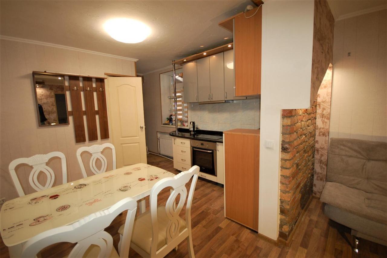 Ludvika Elegance Apartment لييبايا المظهر الخارجي الصورة