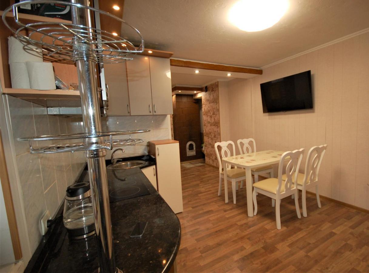Ludvika Elegance Apartment لييبايا المظهر الخارجي الصورة